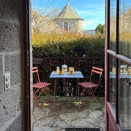 - Maison Des Remparts Tatil Evi Murat (Cantal)